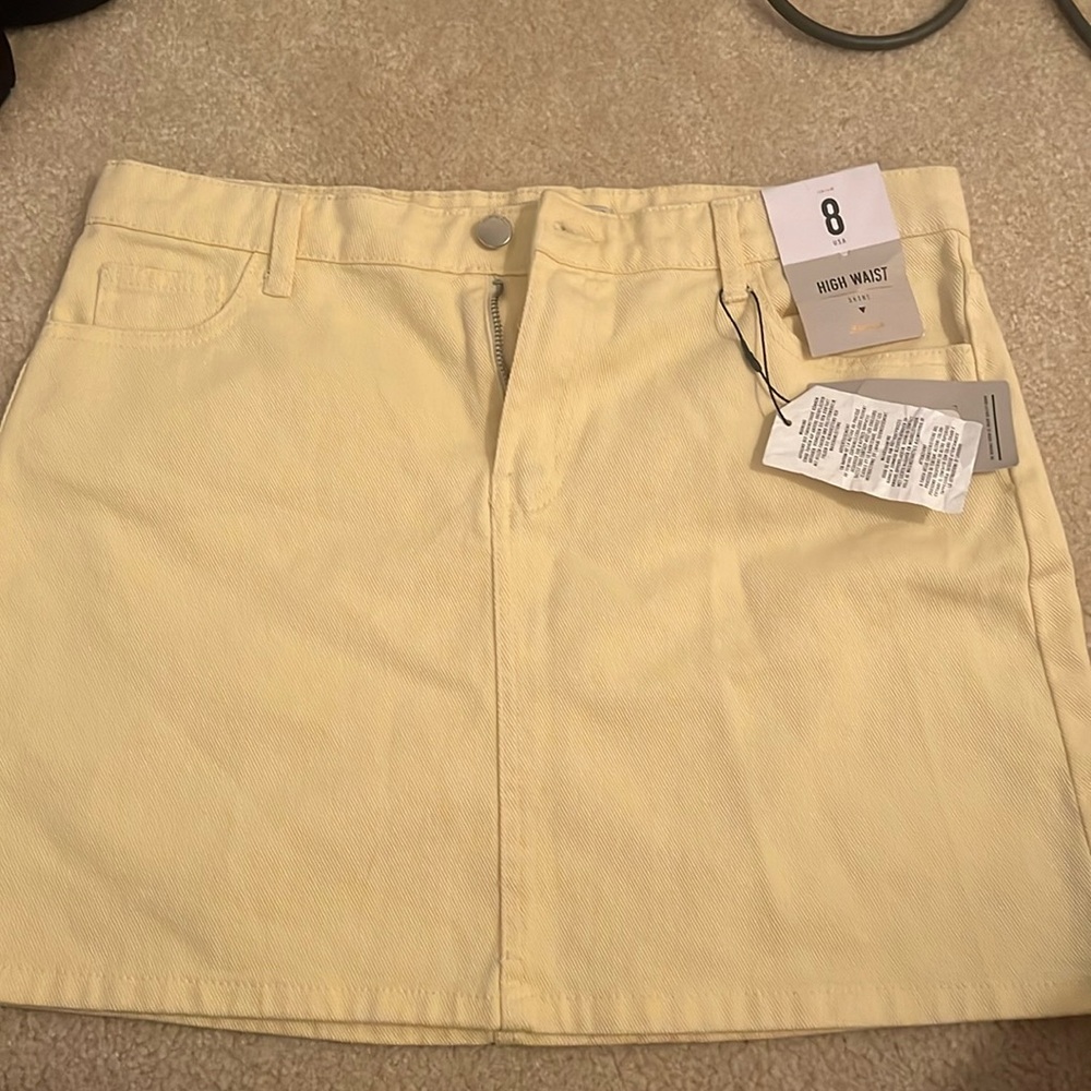 Yellow denim skirt